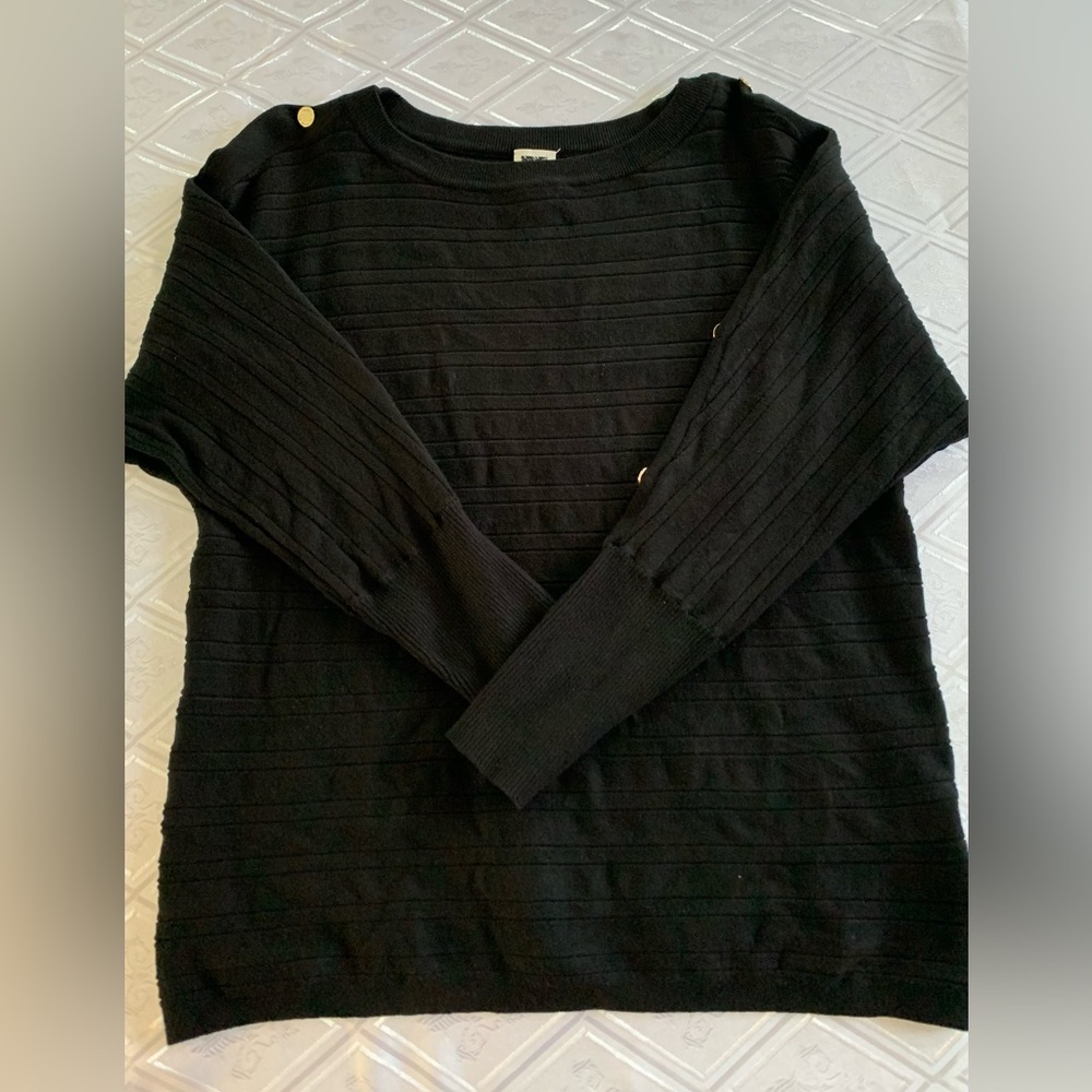 Anne Klein Black Crewneck Sweater